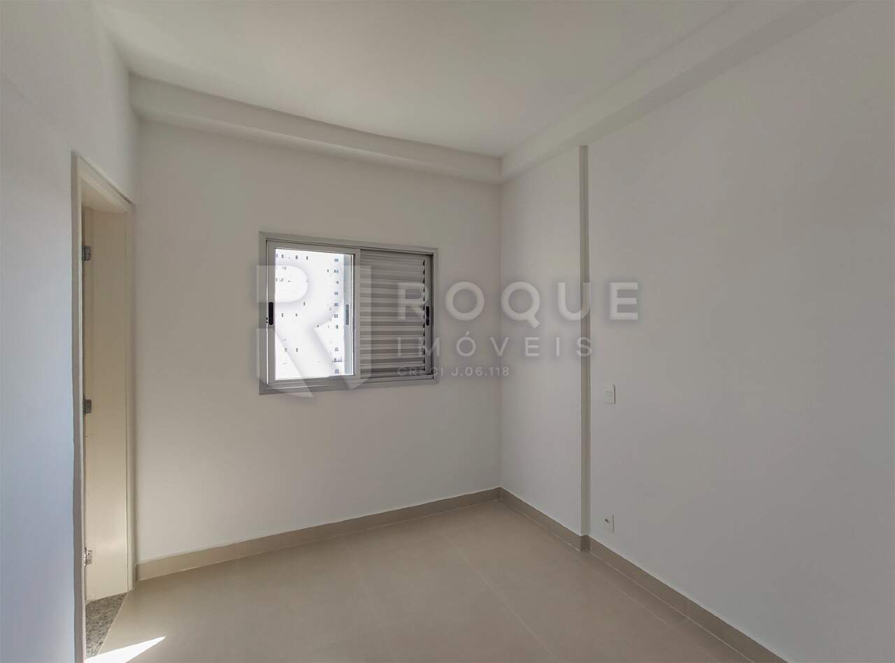 Apartamento para aluguel no bairro Chácaras Antonieta: Dormitório 3 suíte 