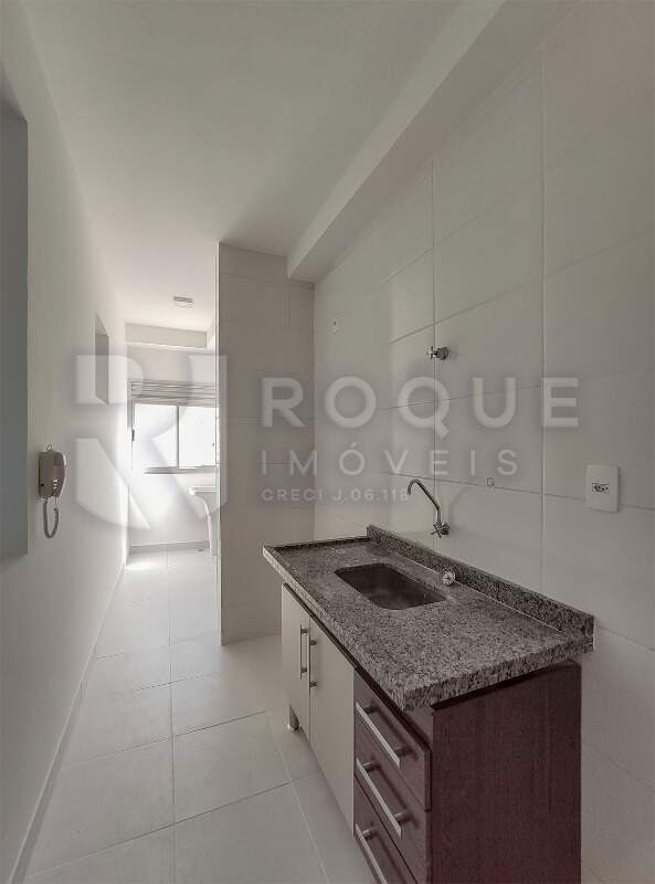 Apartamento para aluguel no bairro Chácaras Antonieta: Cozinha