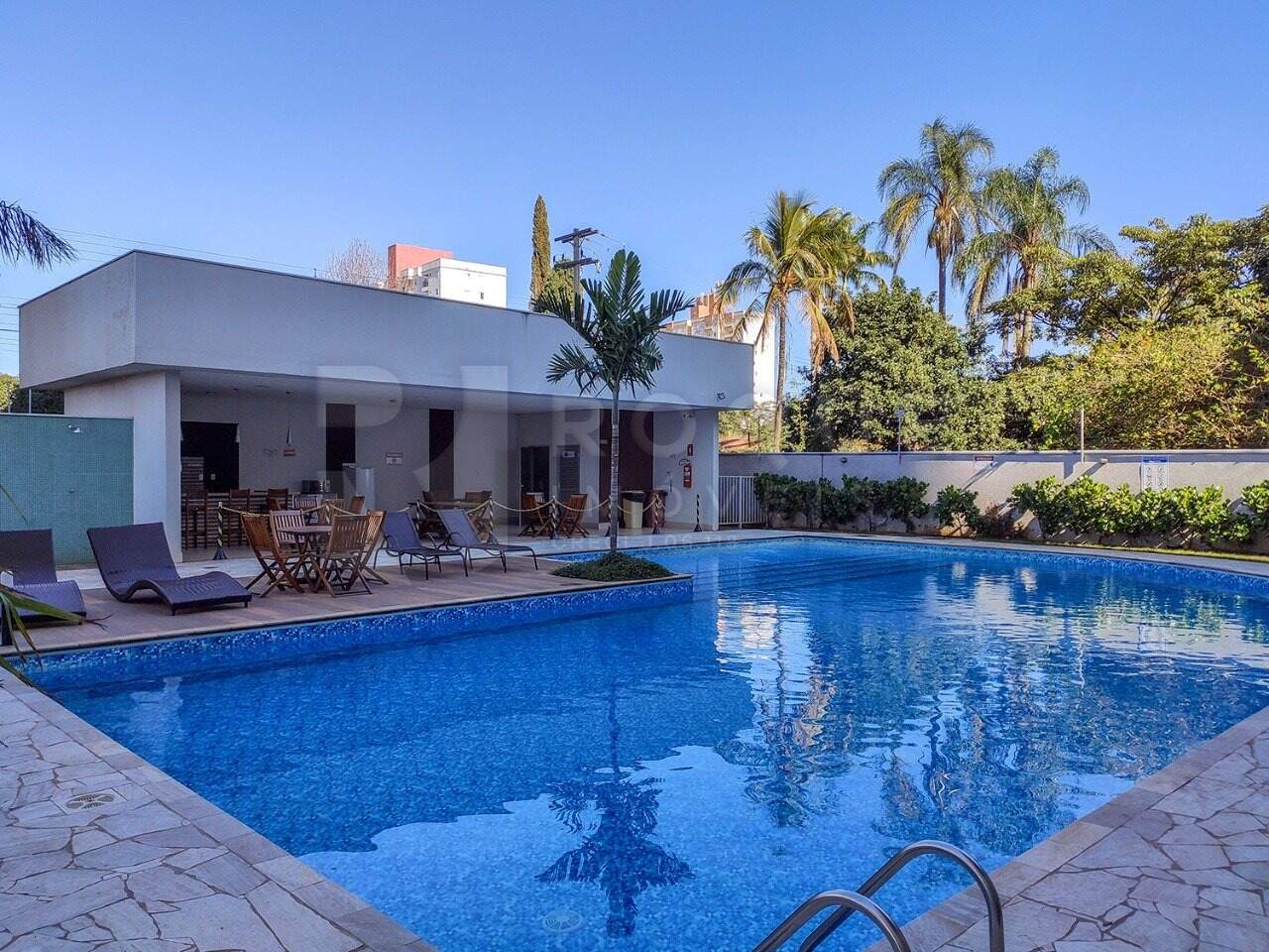 Apartamento para aluguel no bairro Chácaras Antonieta: 