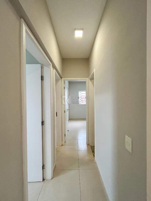 Apartamento para aluguel no bairro Chácaras Antonieta: Hall