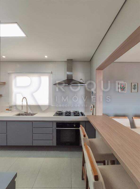Apartamento para aluguel no bairro Jardim Ouro Verde: Cozinha 