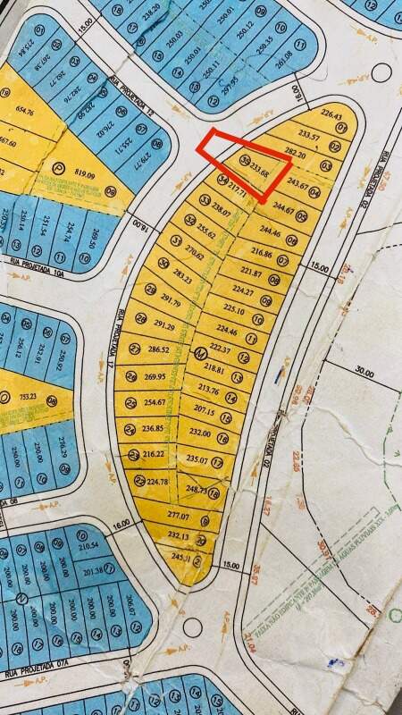 Terreno à venda no bairro Residencial Colinas do Engenho I: 