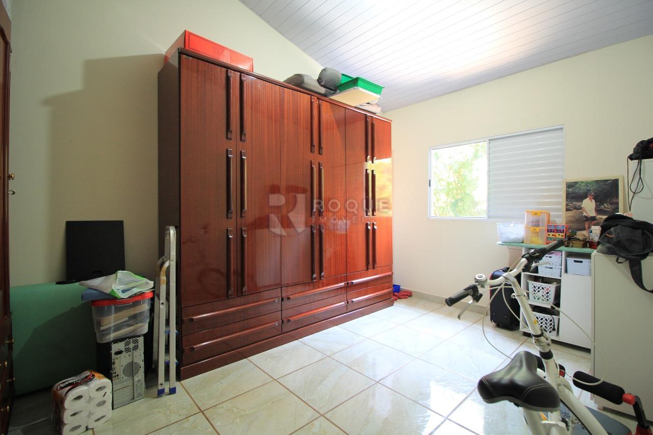 Casa Residencial à venda no bairro Vila Queiroz: CASA 2 - DORM3 CLOSET