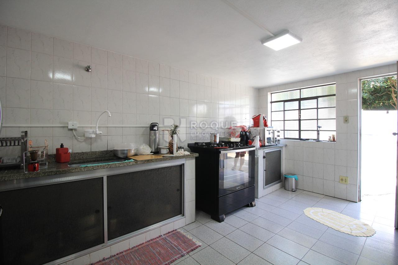 Casa Residencial à venda no bairro Vila Queiroz: CASA 2 - COZINHA