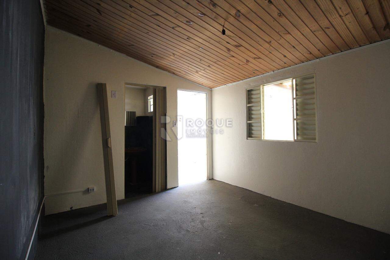 Casa Residencial à venda no bairro Jardim Herminio de Marchi: QUARTO DE SERVIÇO
