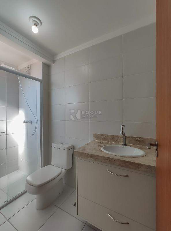 Apartamento para aluguel no bairro Centro: WC suíte 
