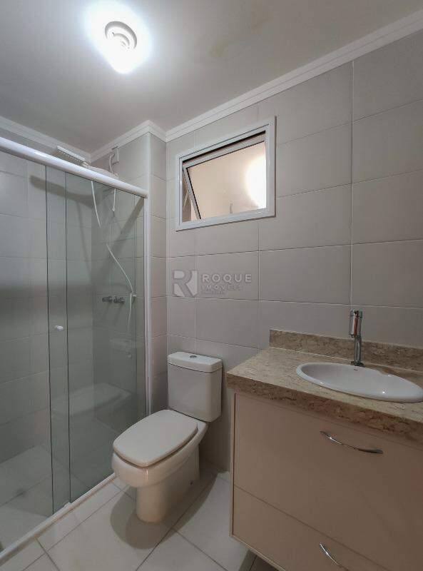 Apartamento para aluguel no bairro Centro: WC social 