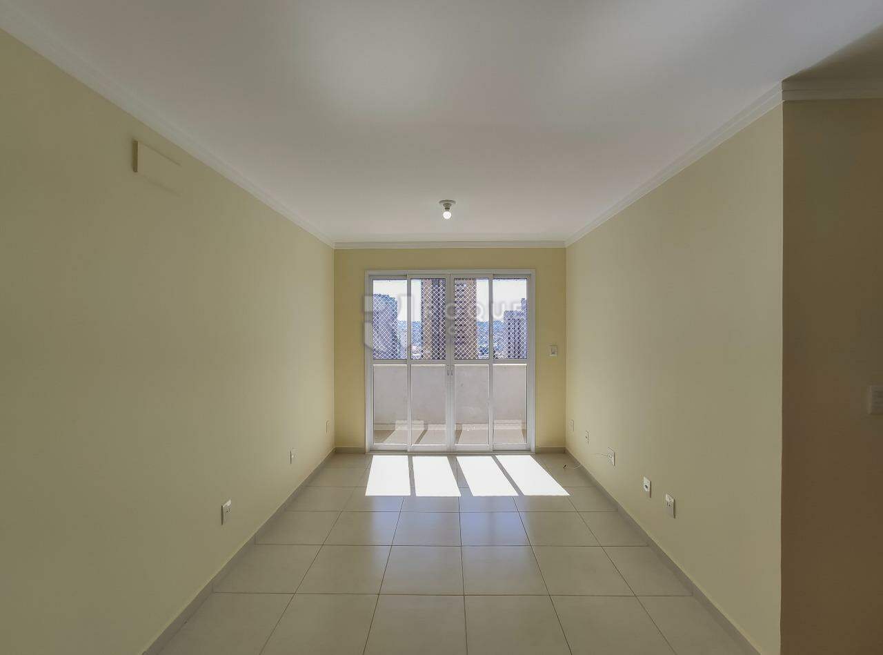 Apartamento para aluguel no bairro Centro: Sala 