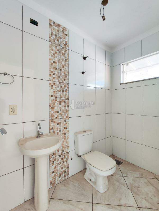 Casa Residencial à venda no bairro Vila Cristovam: WC SALÃO 2 PISO SUPERIOR