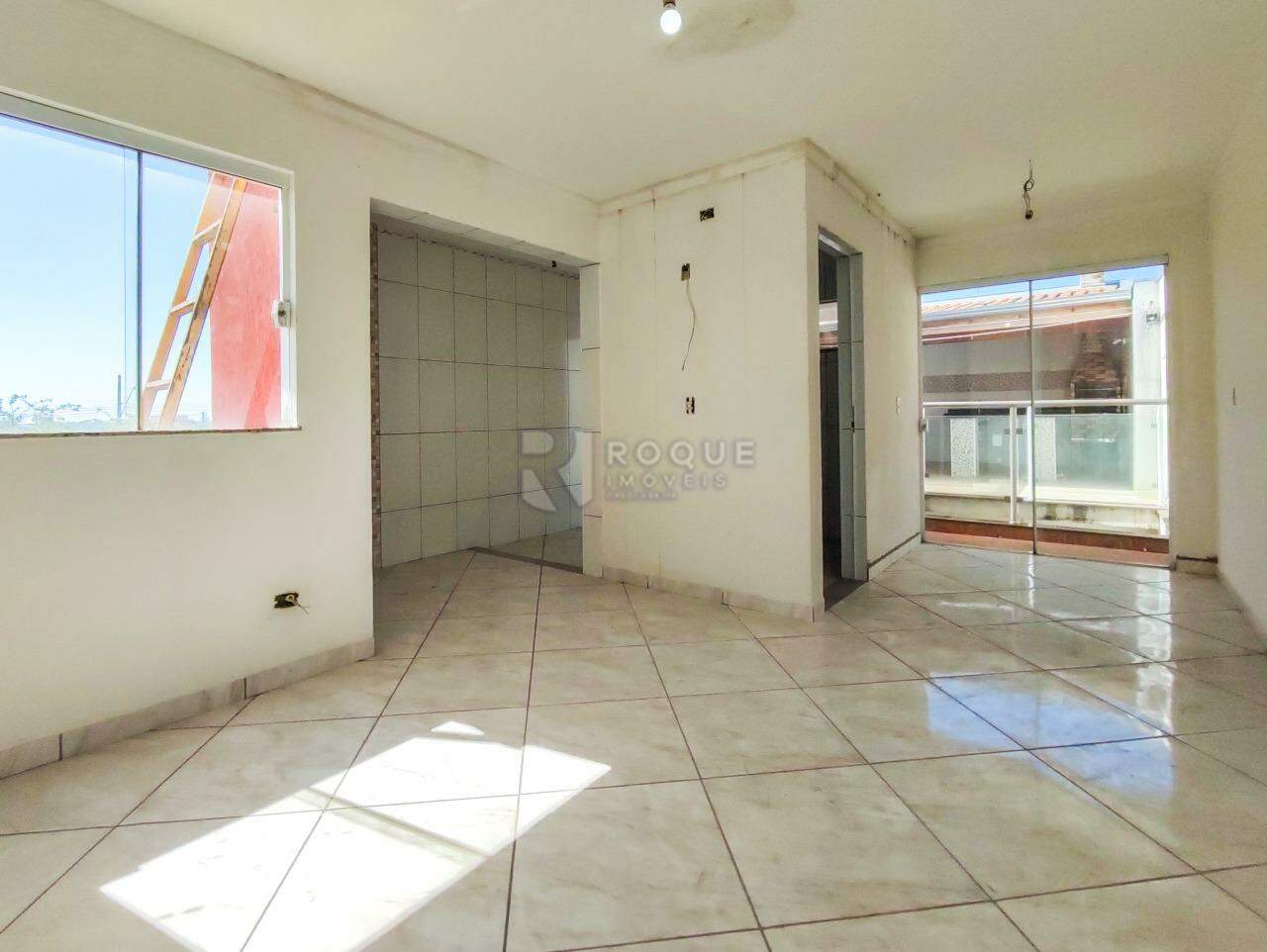 Casa Residencial à venda no bairro Vila Cristovam: SALÃO 2 PISO SUPERIOR