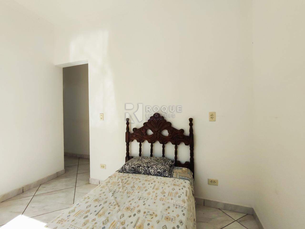 Casa Residencial à venda no bairro Vila Cristovam: DORMITÓRIO 2