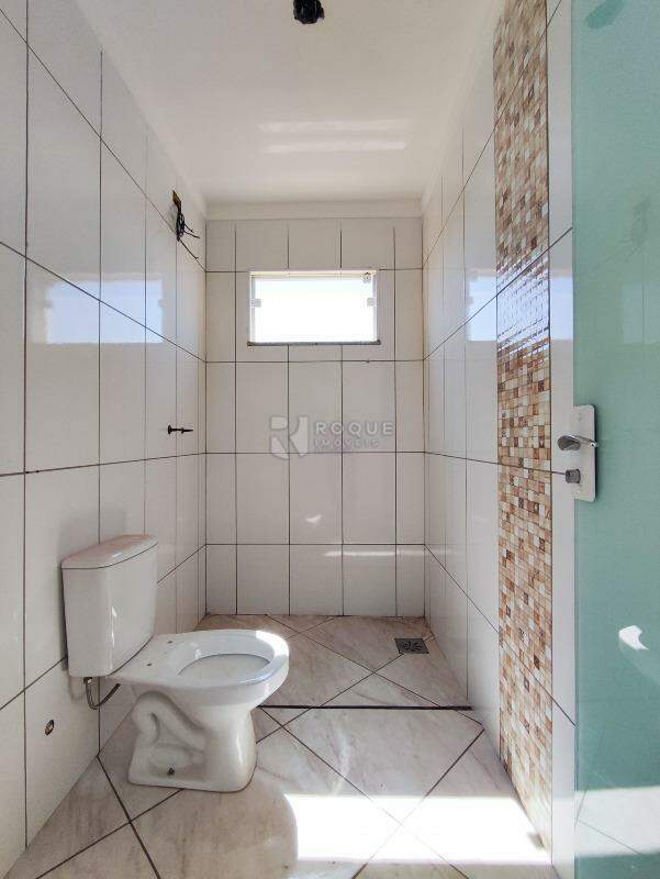 Casa Residencial à venda no bairro Vila Cristovam: BANHEIRO SOCIAL