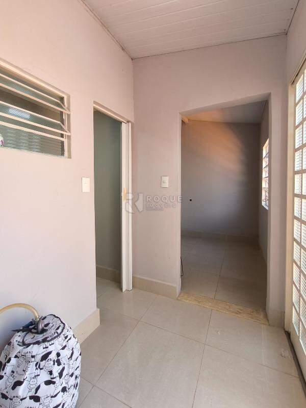 Casa Residencial à venda no bairro Parque Real: ÁREA DE CIRCULAÇÃO