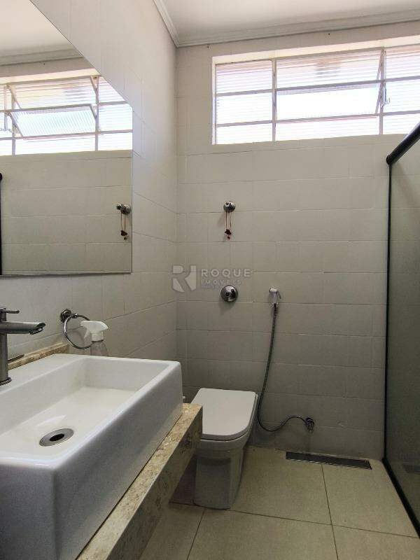 Casa Residencial à venda no bairro Parque Real: BANHEIRO SOCIAL 1