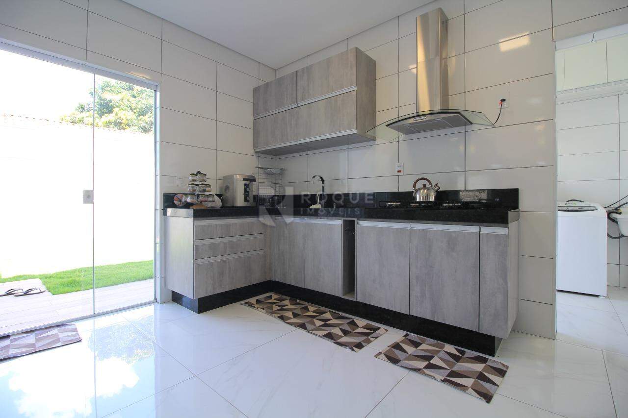 Chácara à venda no bairro Jardim do Lago: COZINHA