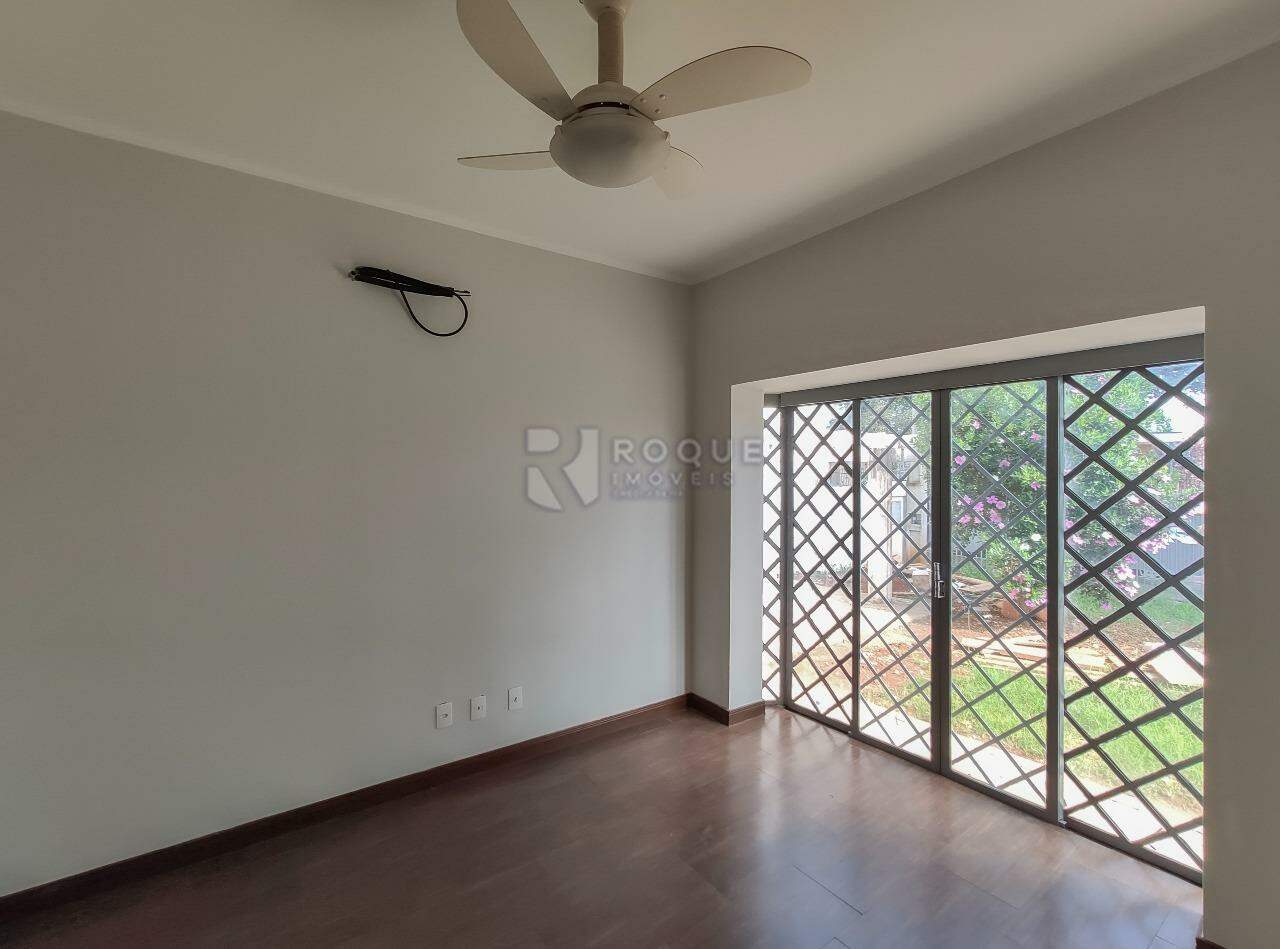 Casa Comercial para aluguel no bairro Vila Paraiso: Sala 3