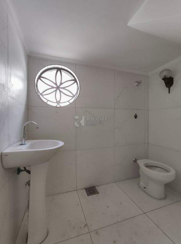 Casa Comercial para aluguel no bairro Vila Paraiso: WC 1