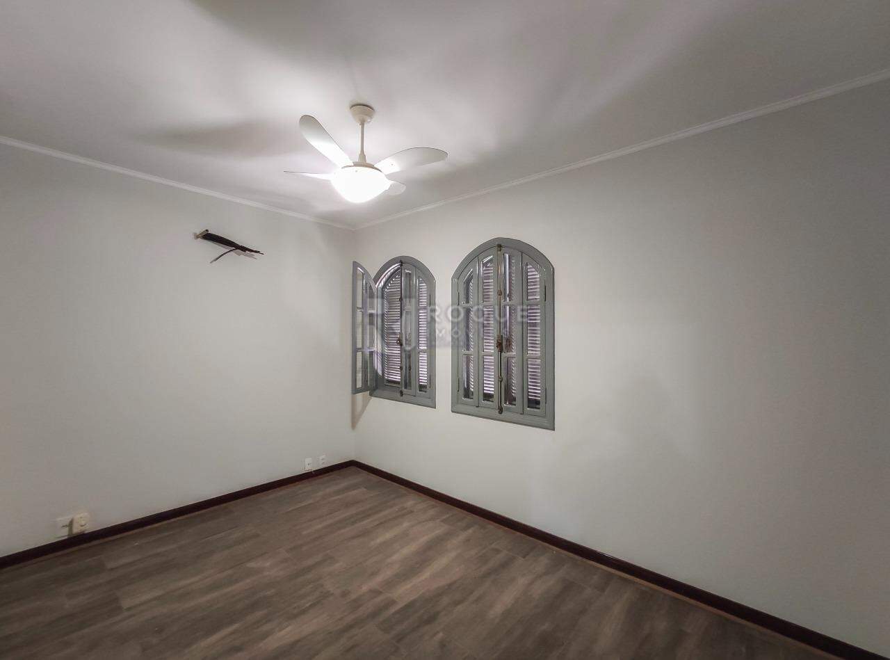 Casa Comercial para aluguel no bairro Vila Paraiso: Sala 8 segundo andar 