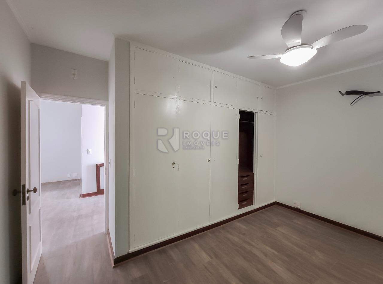 Casa Comercial para aluguel no bairro Vila Paraiso: Sala 8 segundo andar 