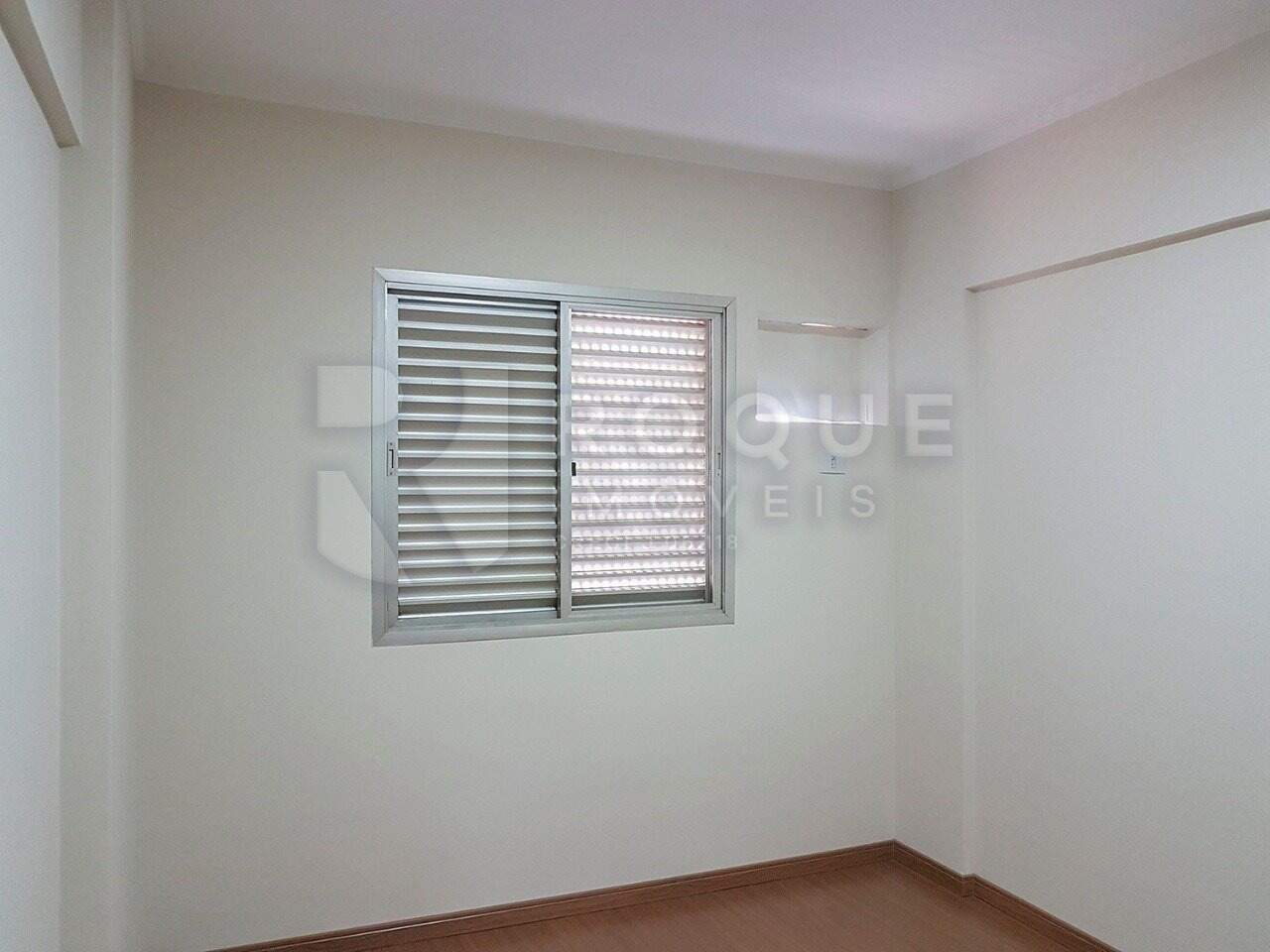 Apartamento à venda no bairro Vila Cidade Jardim: Dormitório 2