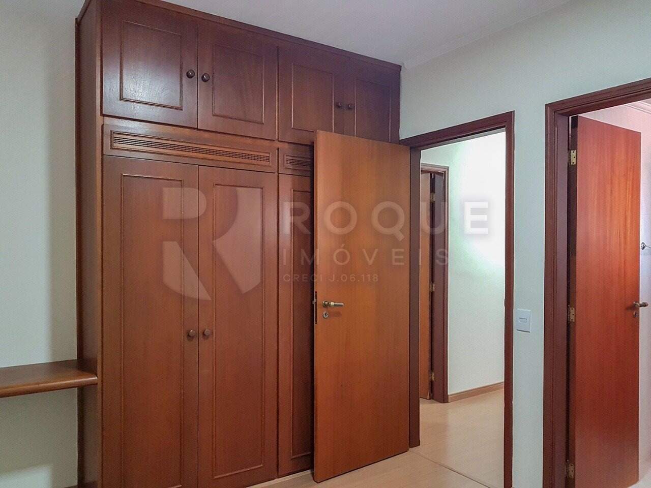 Apartamento à venda no bairro Vila Cidade Jardim: Dormitório 3 suíte 