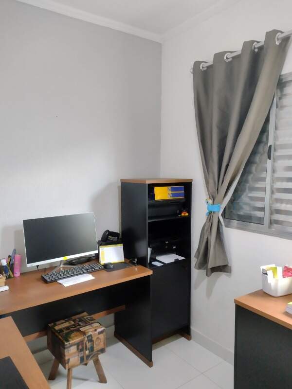 Casa Residencial à venda no bairro Jardim Planalto: