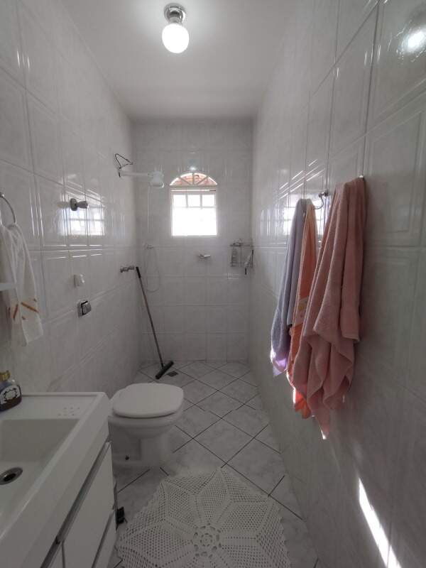 Casa Residencial à venda no bairro Jardim Planalto: