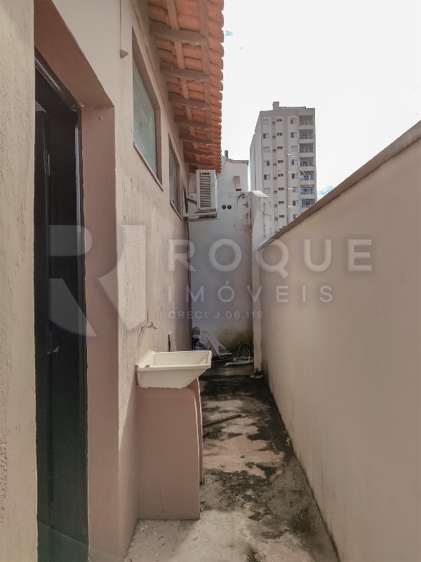 Salas/Conjuntos para aluguel no bairro Centro: Corredor 