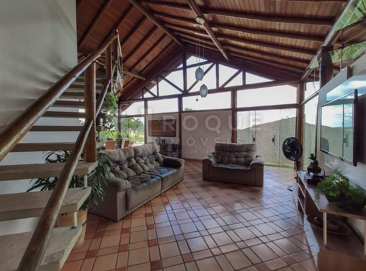 Chácara à venda no bairro Jardim Residencial Recanto Alvorada: Sala 