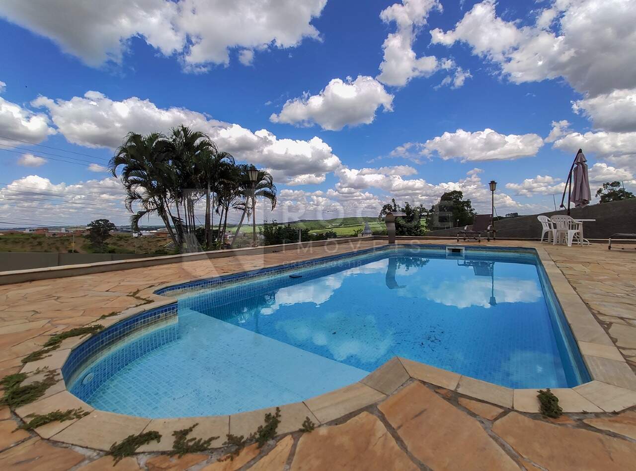 Chácara à venda no bairro Jardim Residencial Recanto Alvorada: Piscina 