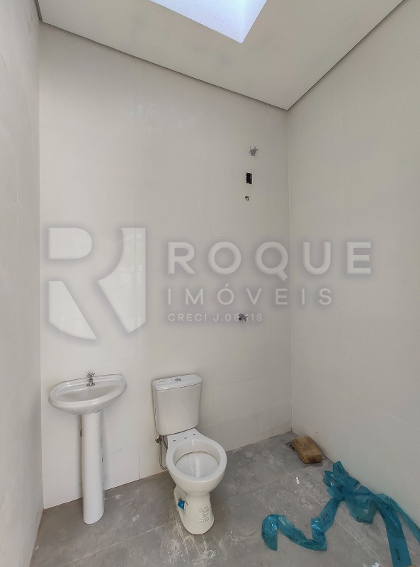 Salão para aluguel no bairro Jardim dos Jequitibás: WC 