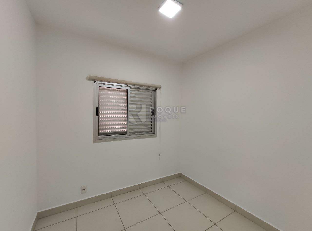 Apartamento para aluguel no bairro Chácaras Antonieta: Dormitório 2