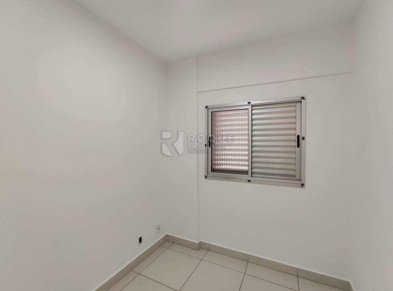 Apartamento para aluguel no bairro Chácaras Antonieta: Dormitório 1