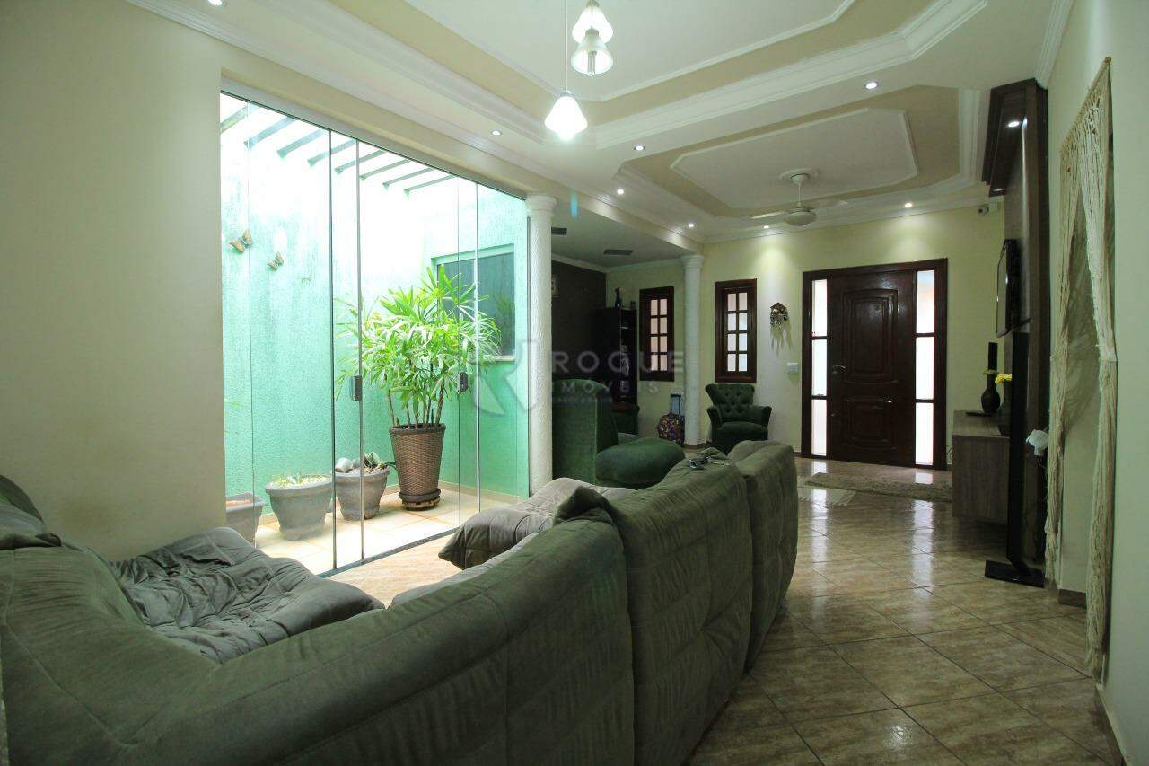 Casa Residencial à venda no bairro Vila Piza: SALA