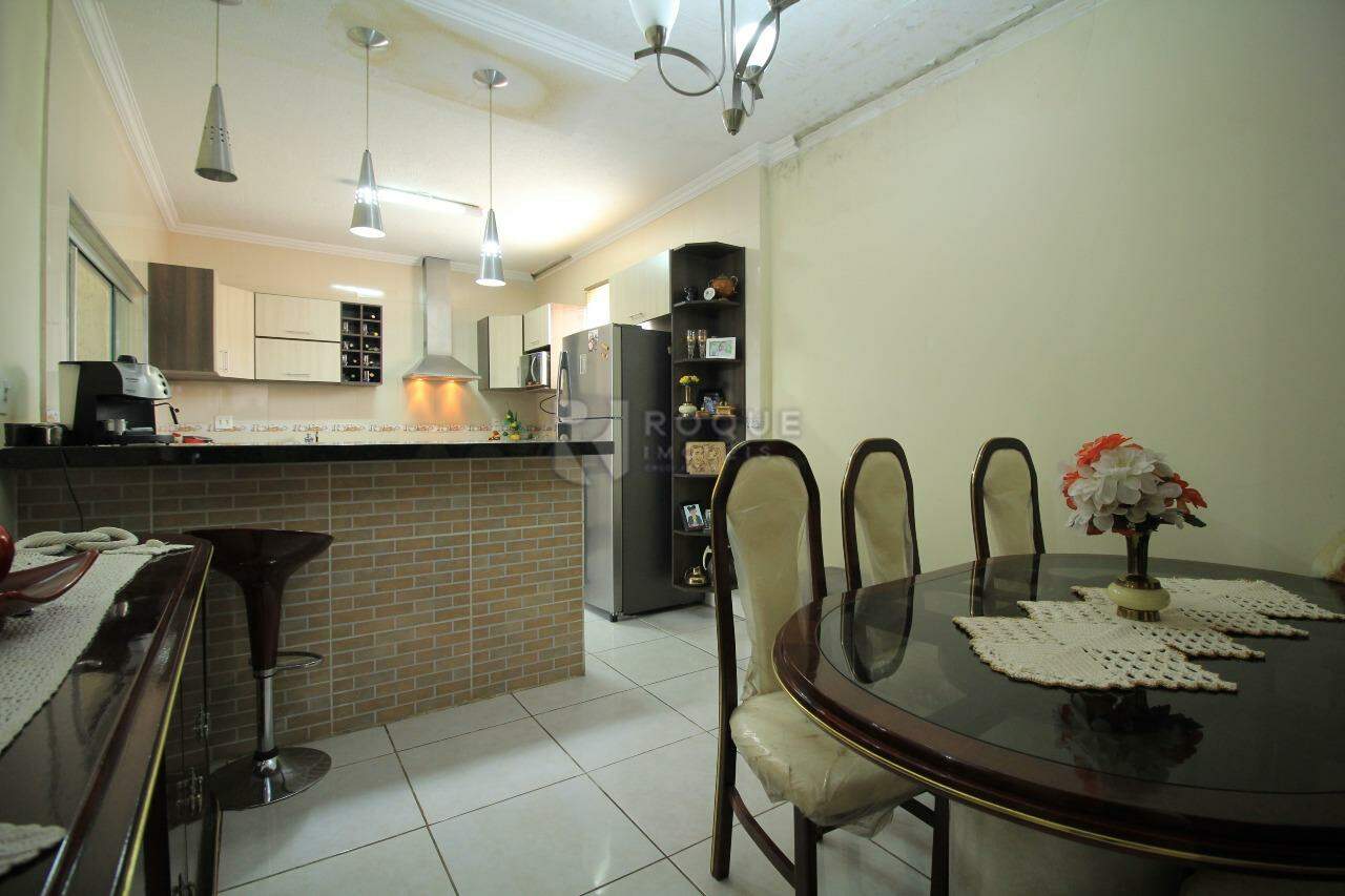 Casa Residencial à venda no bairro Vila Piza: COZINHA