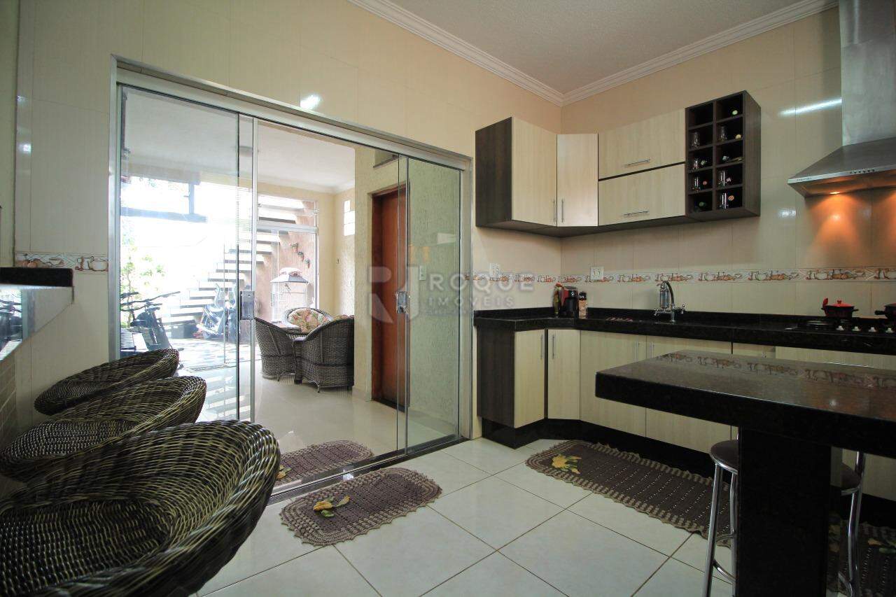 Casa Residencial à venda no bairro Vila Piza: COZINHA
