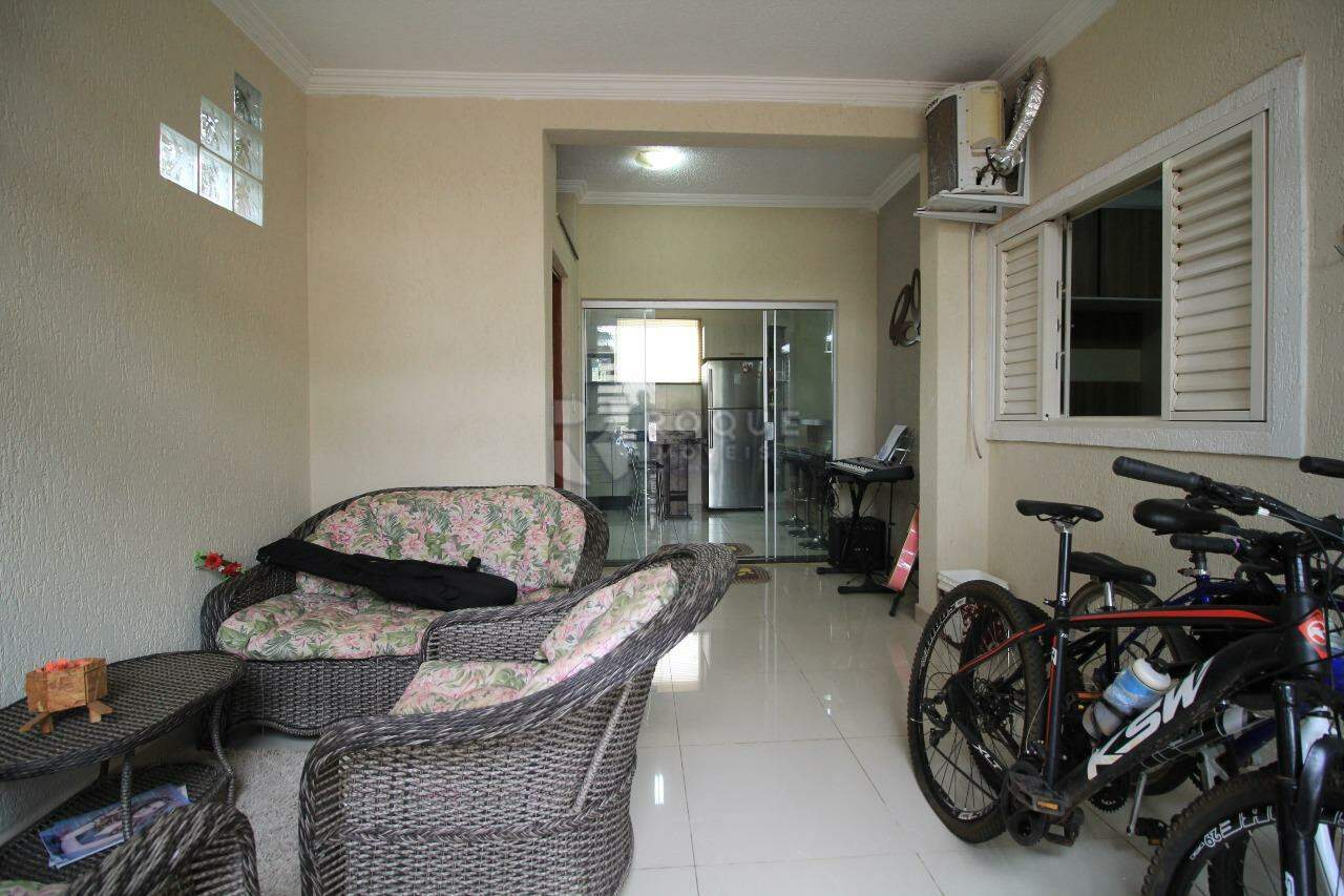 Casa Residencial à venda no bairro Vila Piza: 