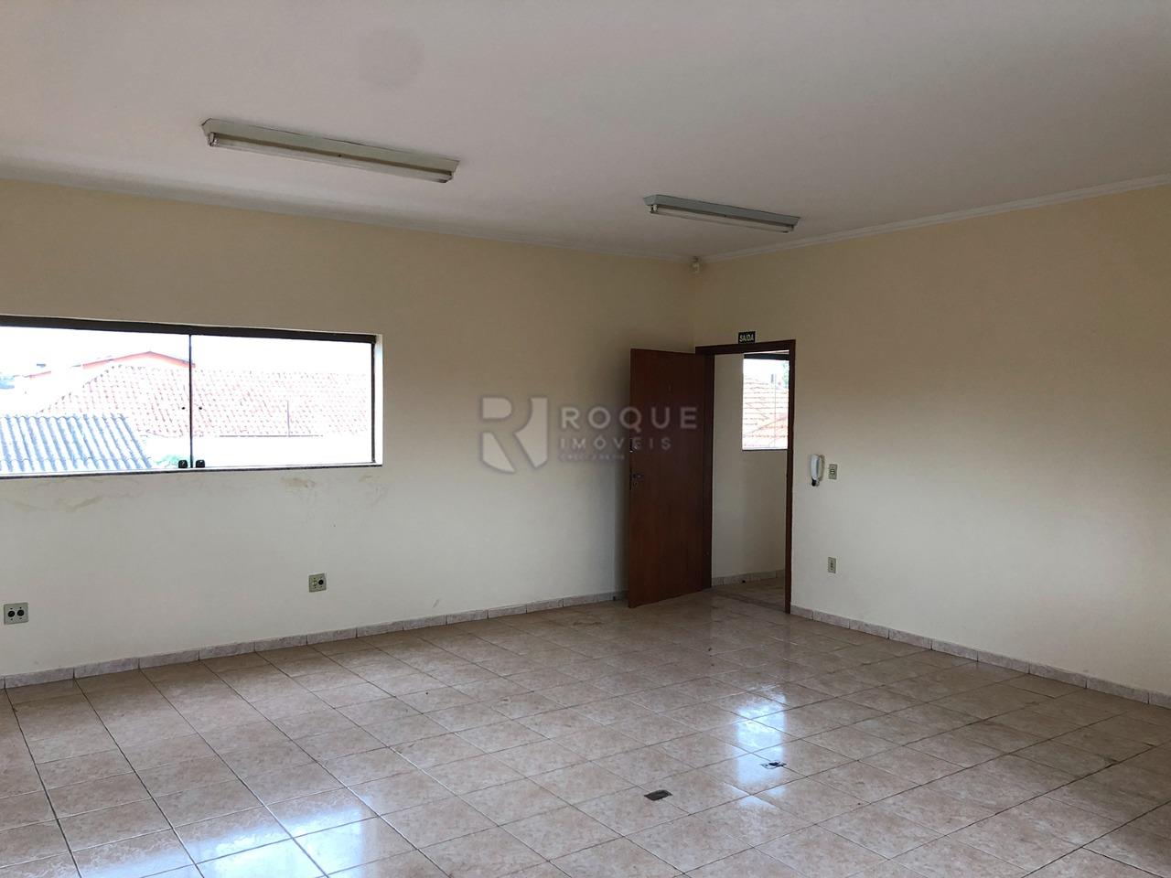 Salas/Conjuntos para aluguel no bairro Vila Cristovam: Sala 