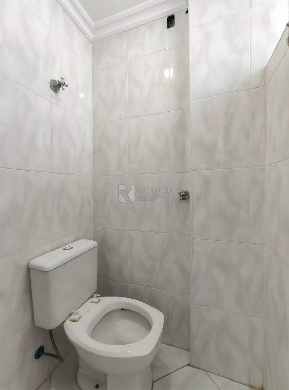 Apartamento para aluguel no bairro Centro: WC 2