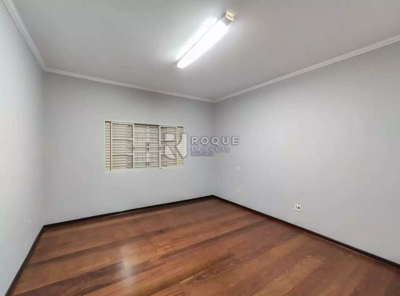 Casa Residencial à venda no bairro Jardim Paulista: