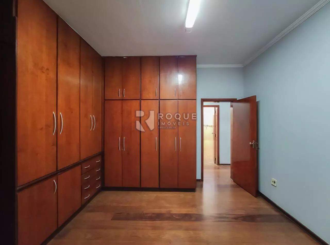 Casa Residencial à venda no bairro Jardim Paulista: