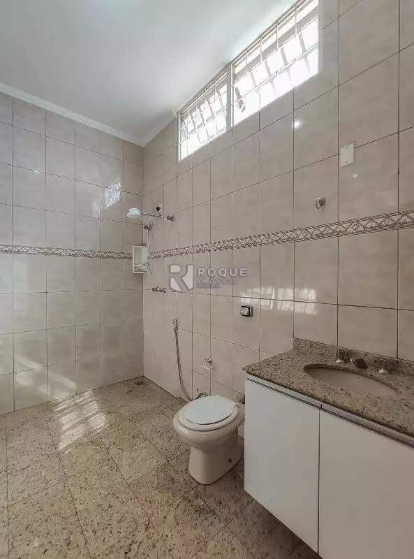 Casa Residencial à venda no bairro Jardim Paulista: