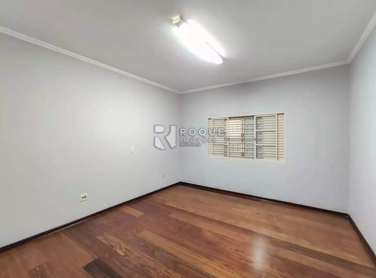 Casa Residencial à venda no bairro Jardim Paulista: