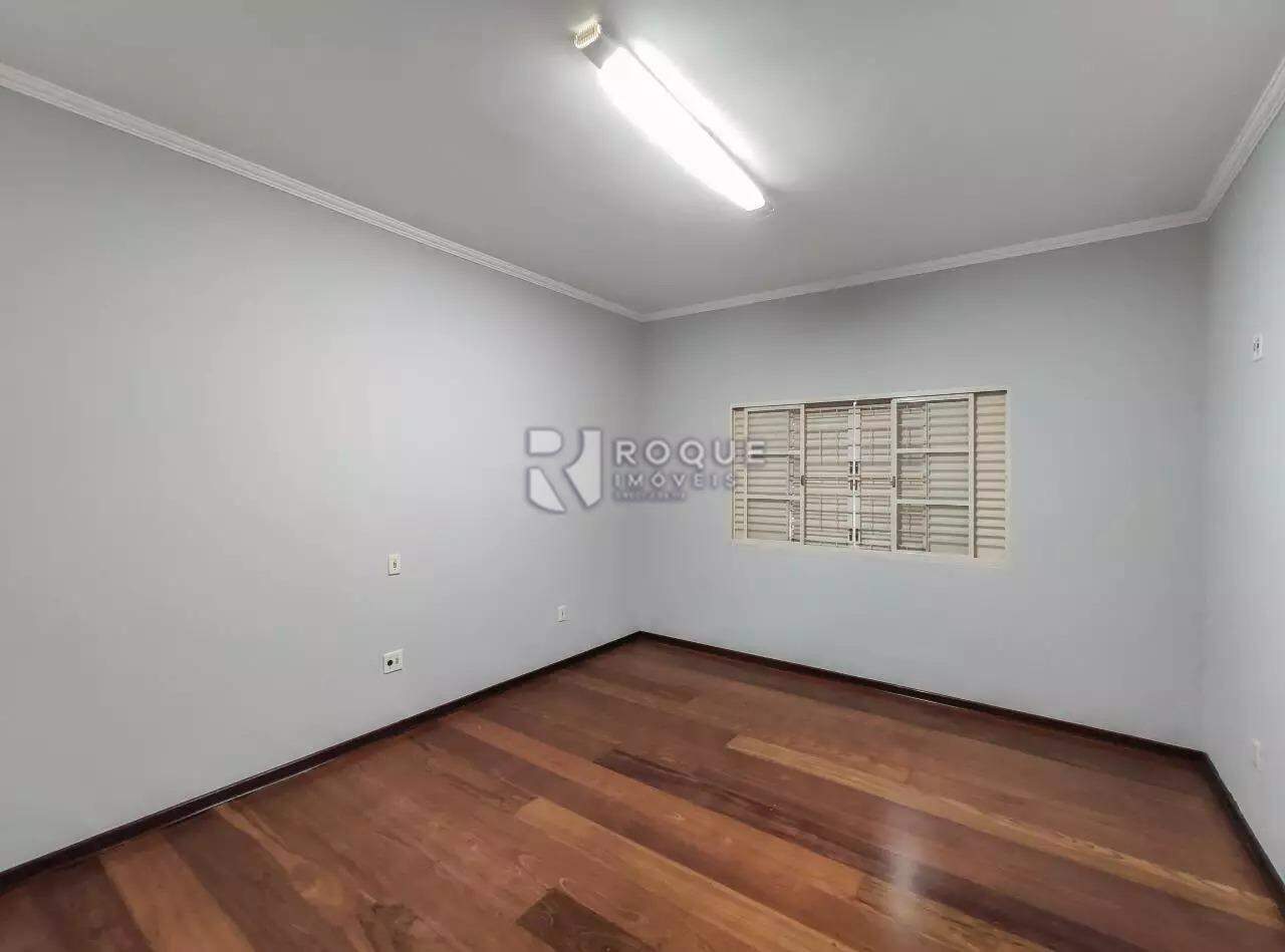 Casa Residencial à venda no bairro Jardim Paulista: