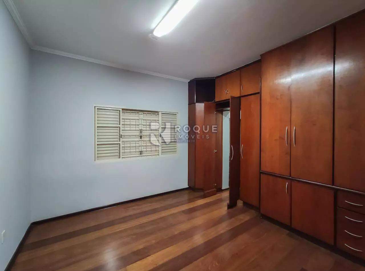 Casa Residencial à venda no bairro Jardim Paulista: