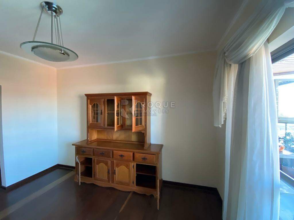 Apartamento à venda no bairro Centro: 