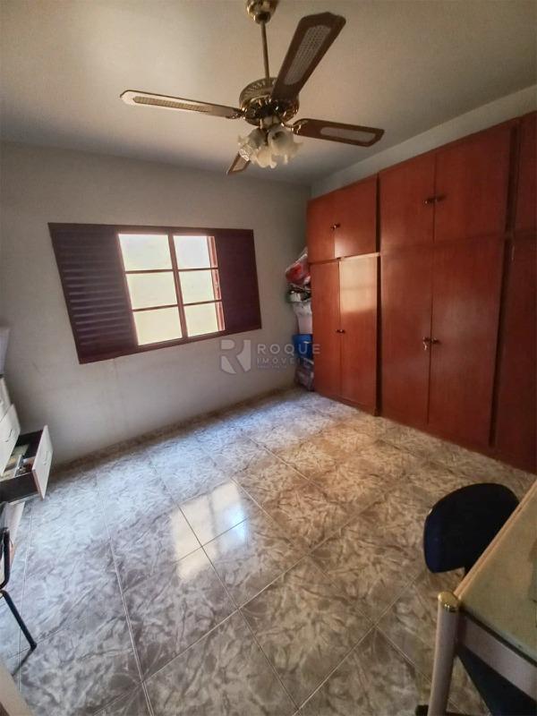 Casa Residencial para aluguel no bairro Centro: Dormitório 2