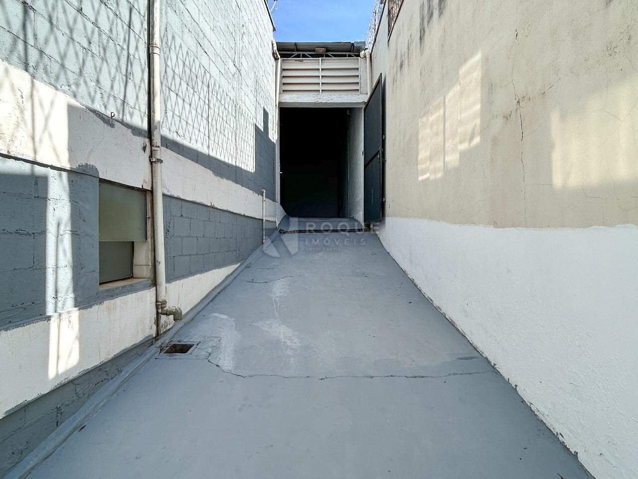 Barracão/Galpão para aluguel no bairro JARDIM PORTO REAL I: Acesso 