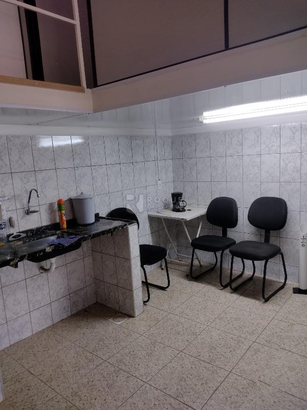 Barracão/Galpão à venda no bairro Vila Residencial Treviso: 