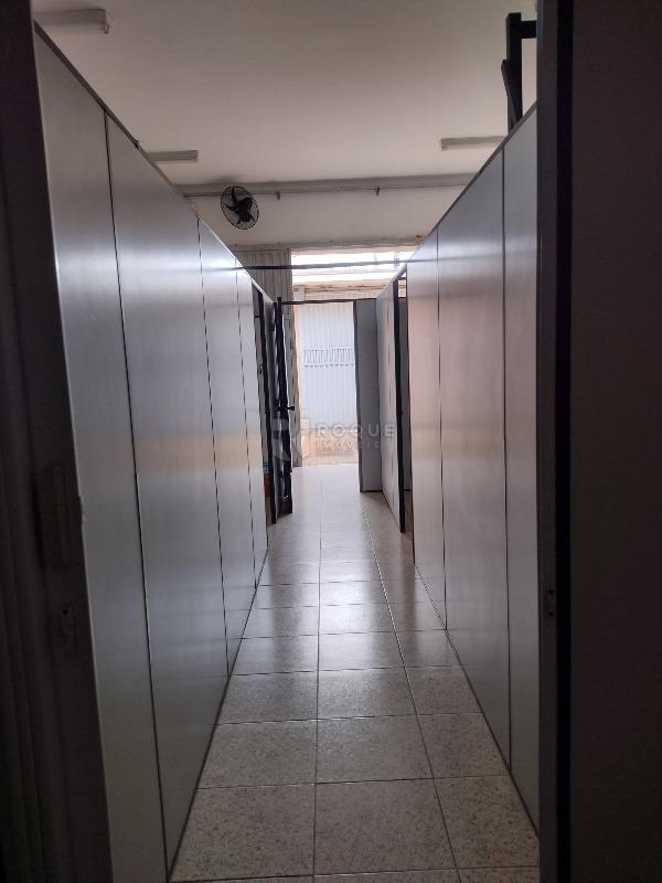 Barracão/Galpão à venda no bairro Vila Residencial Treviso: 